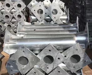 帶法蘭鍍鋅圓立柱009